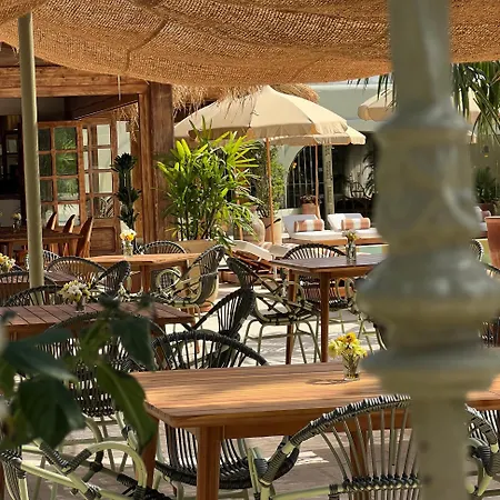 Ξενοδοχείο Malaquita Boutique 3*